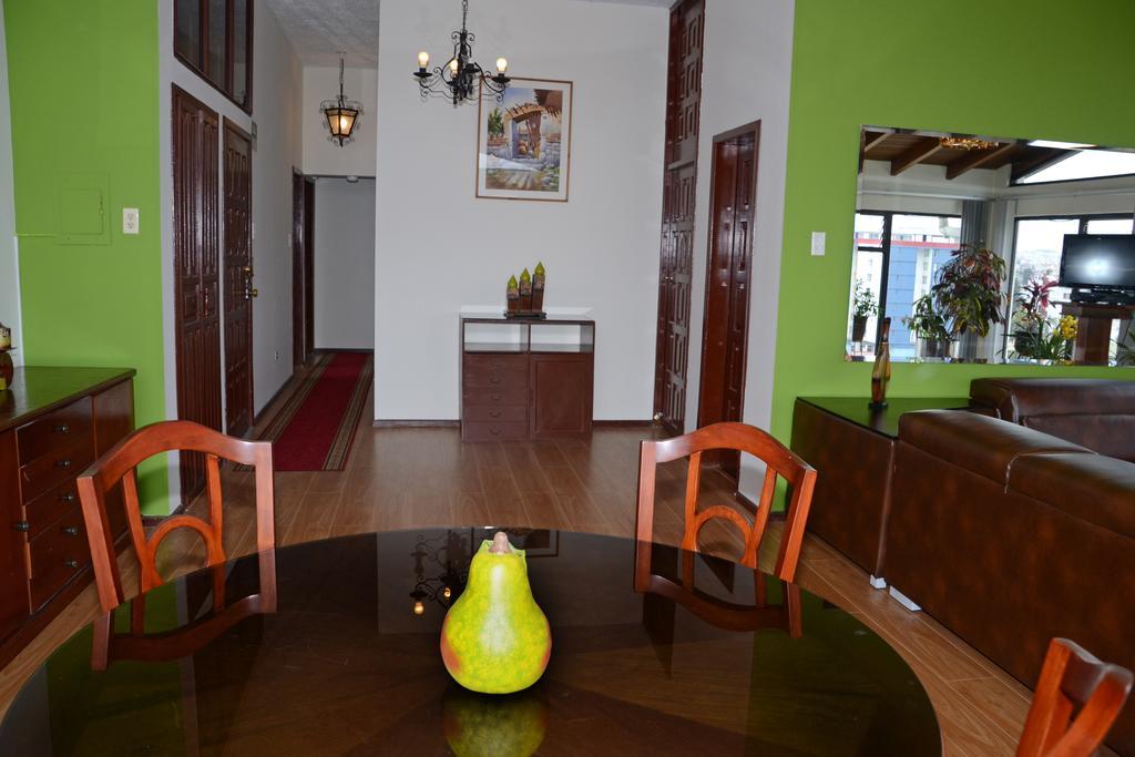 Aparthotel Amaranta Quito Exterior photo
